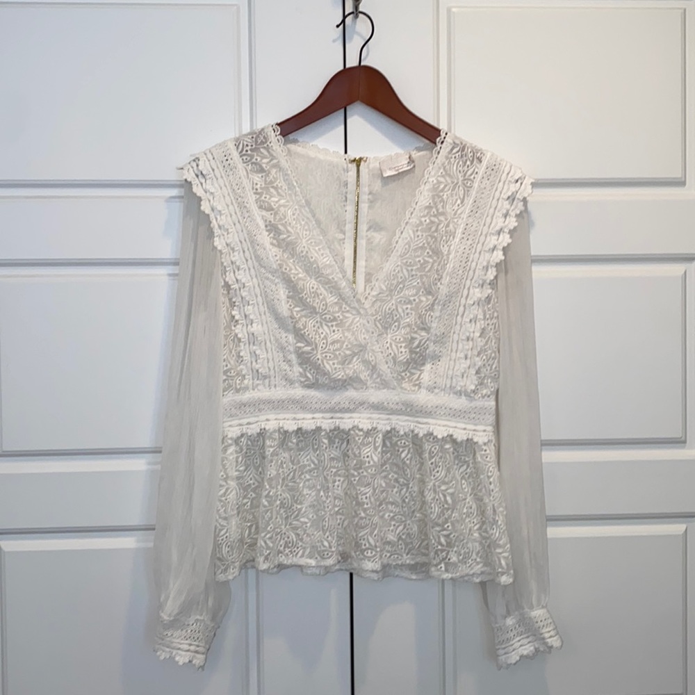 Anthropologie Champagne & Strawberry 
White lace V-Neck Peplum Long Sleeve Sz M